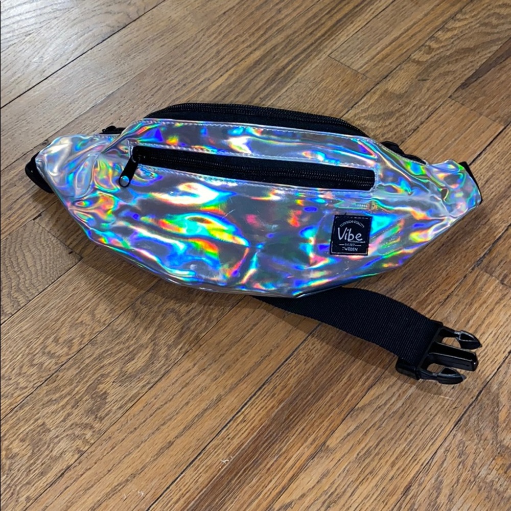 Vibe Fannypack